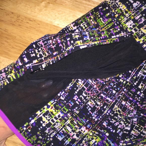 Fabletics Workout Shorts - Picture 5 of 6